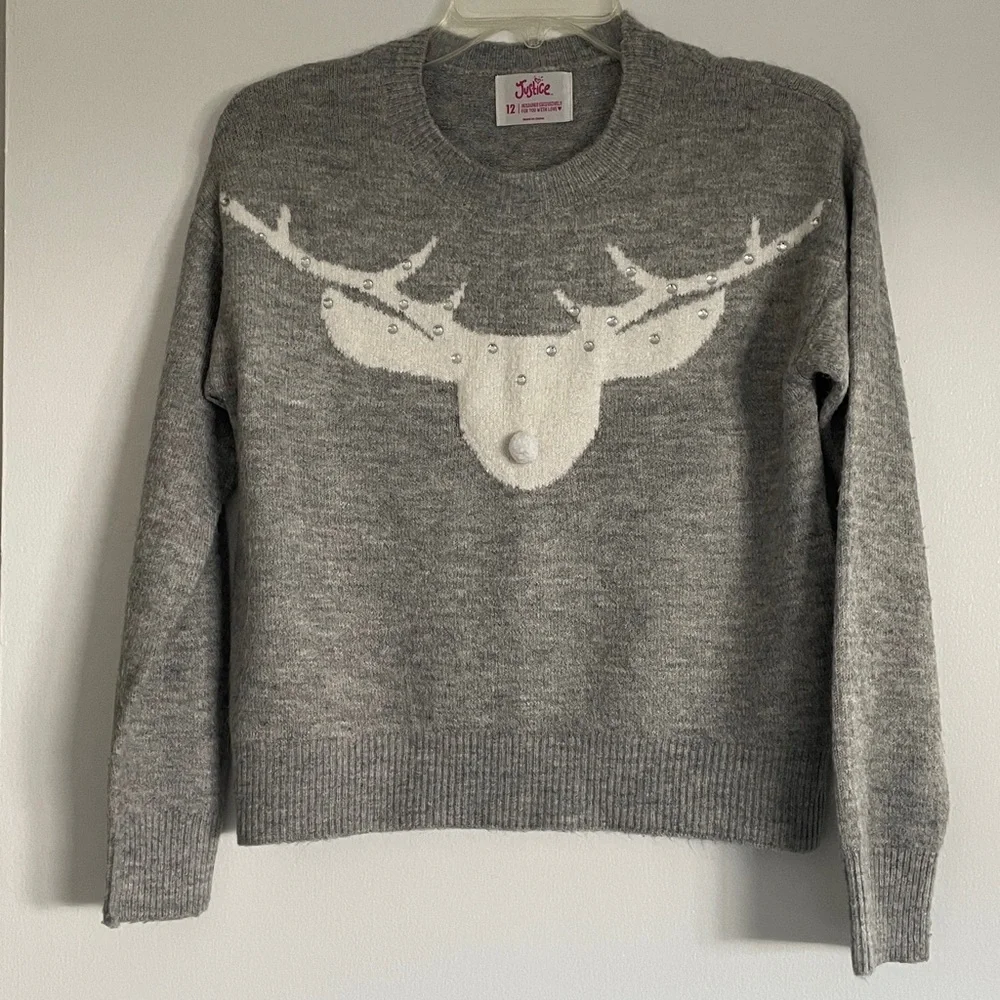 Justice Girls Gray Sweater with Reindeer Design With Rhinestones.